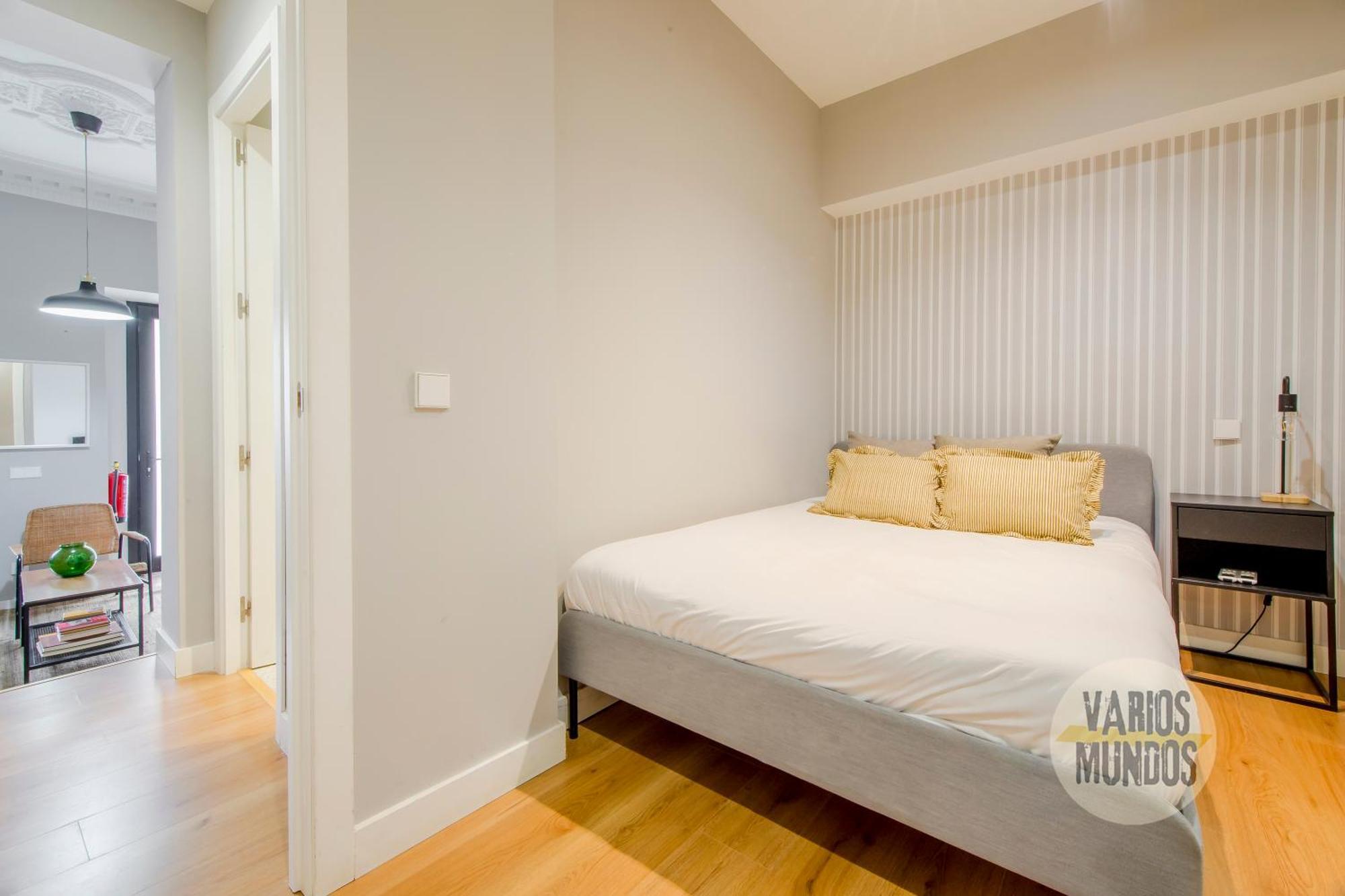 Modern Apt & Cool Interior Design A 20 Metros Del Retiro E1 Madrid Dış mekan fotoğraf