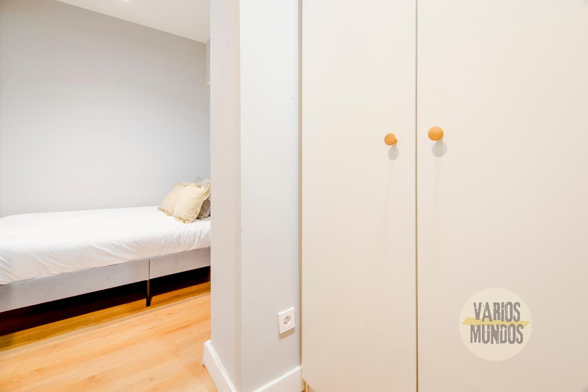 Modern Apt & Cool Interior Design A 20 Metros Del Retiro E1 Madrid Dış mekan fotoğraf